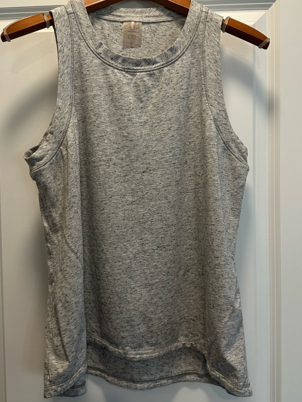 Calia by Carrie Underwood Gray Workout tank Large. EUC